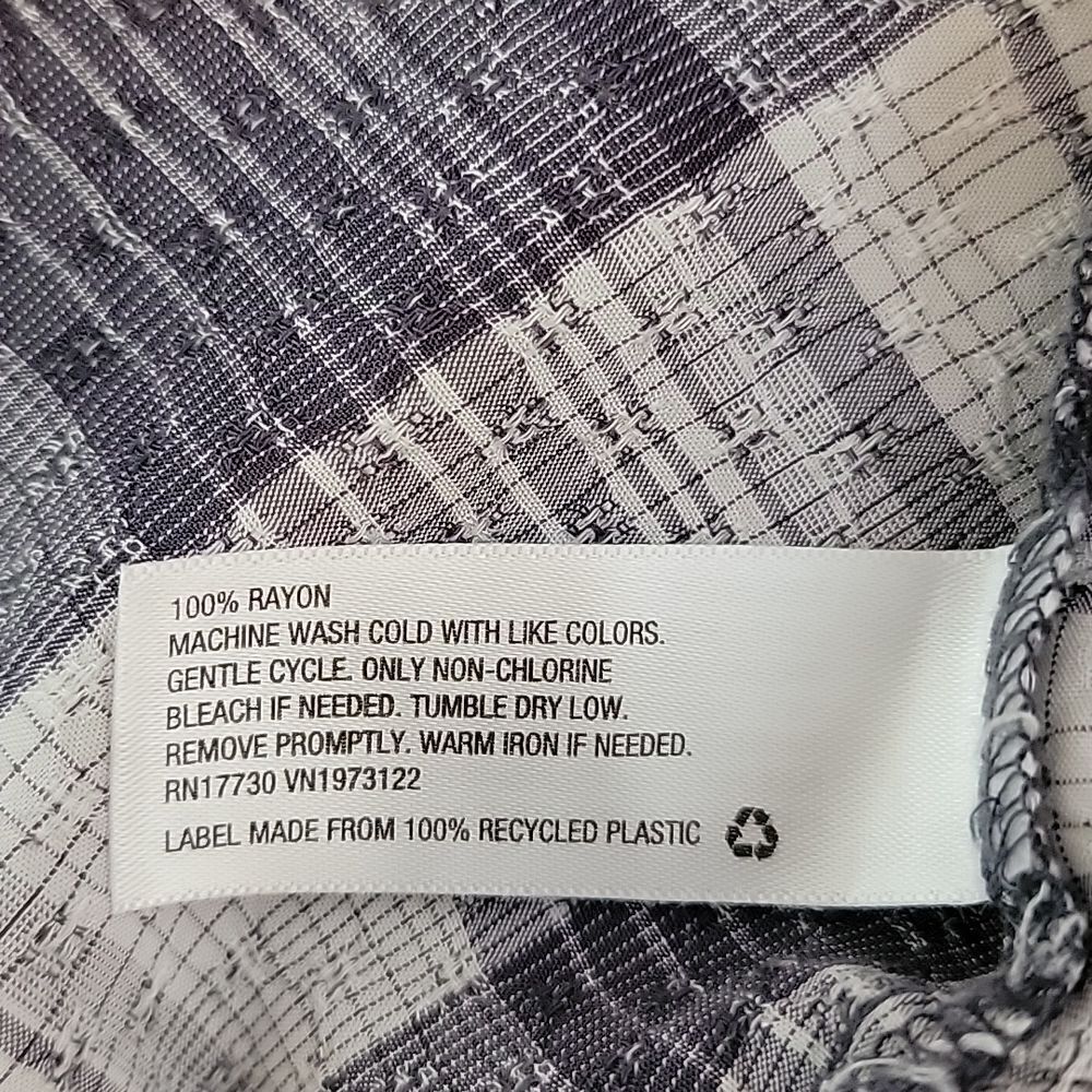 Universal Thread blouse Size M - Picture 10 of 12